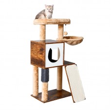 Rustic Comfort Cat Climbing Tree